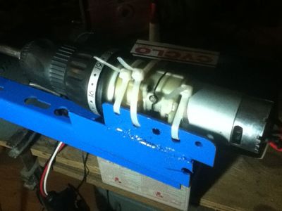 Semi-automatic Spoke Threading Machine