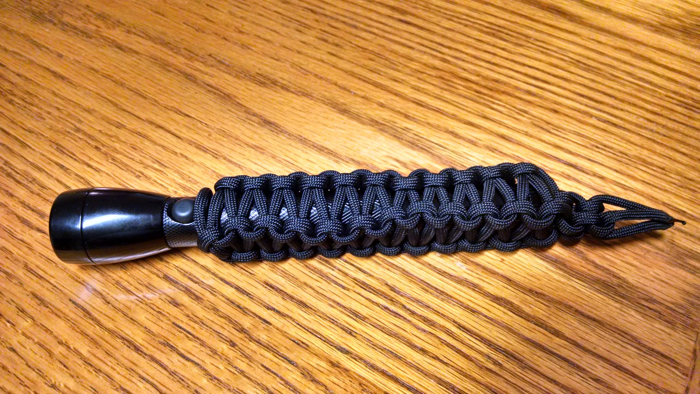 Paracord Flashlight Grip. 5 Steps (with Pictures) Instructables