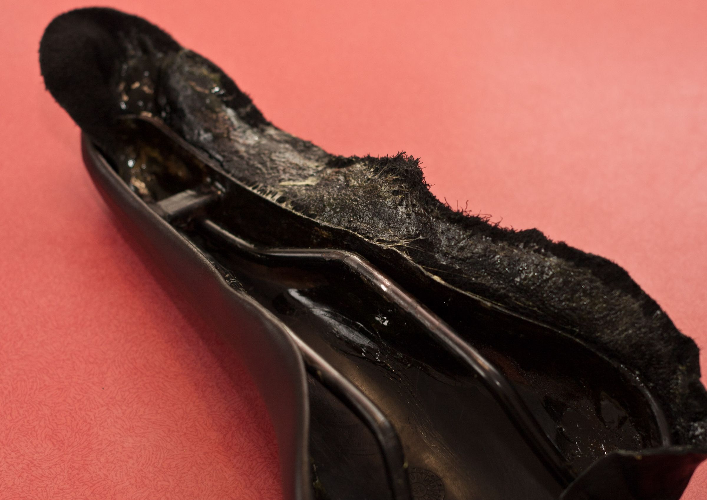 Refurbish a Bike Saddle With Leather 13 Steps (with Pictures) Instructables