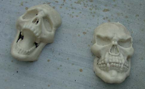 Trim - Skulls