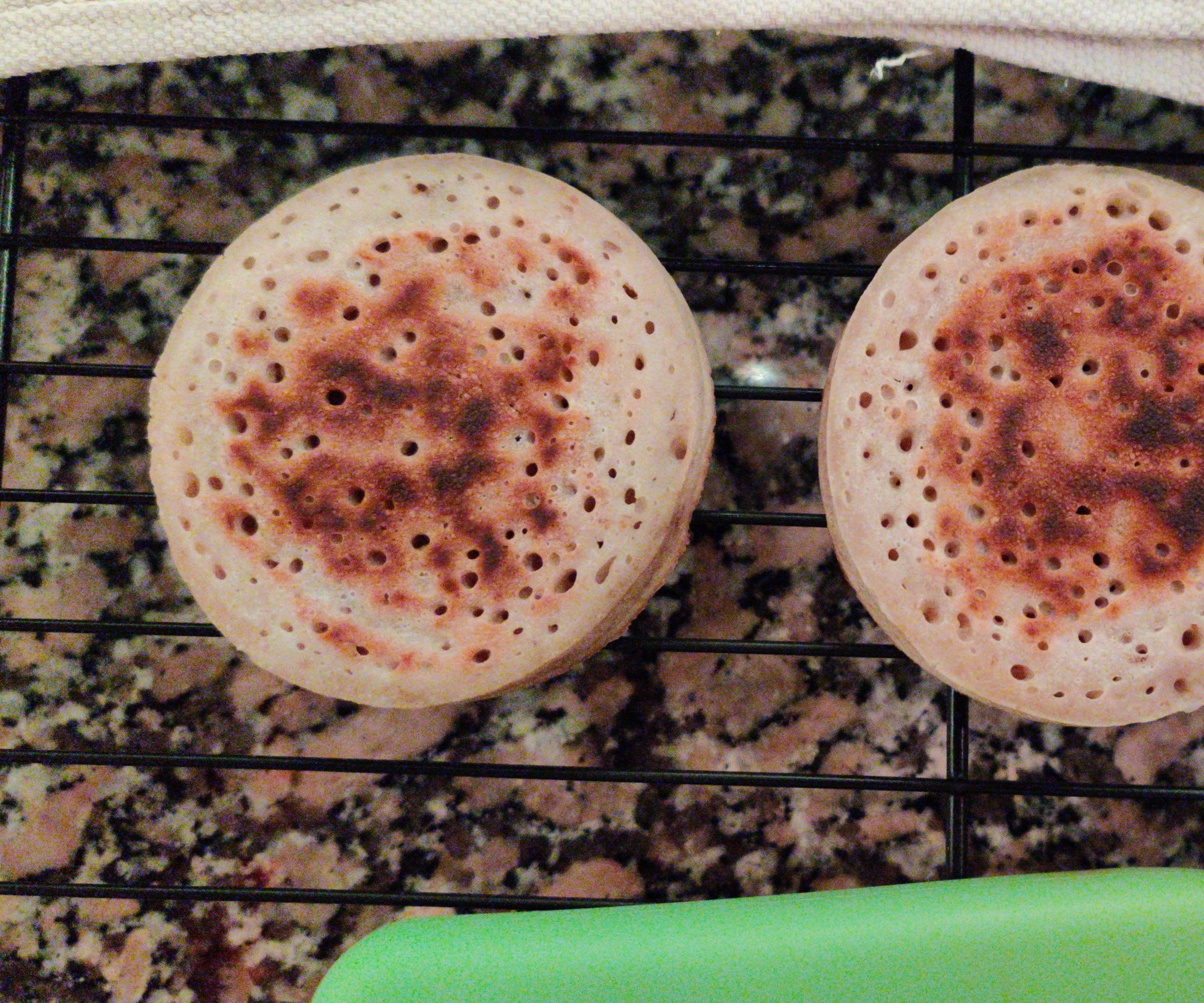 English Crumpets (a La Warburtons)