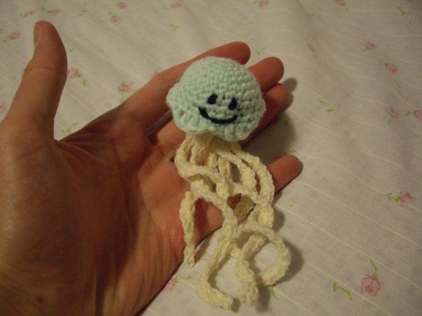 Crochet Jellyfish (amigurumi) :D