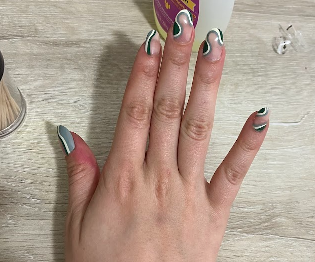 How To: Apply Press-On Nails