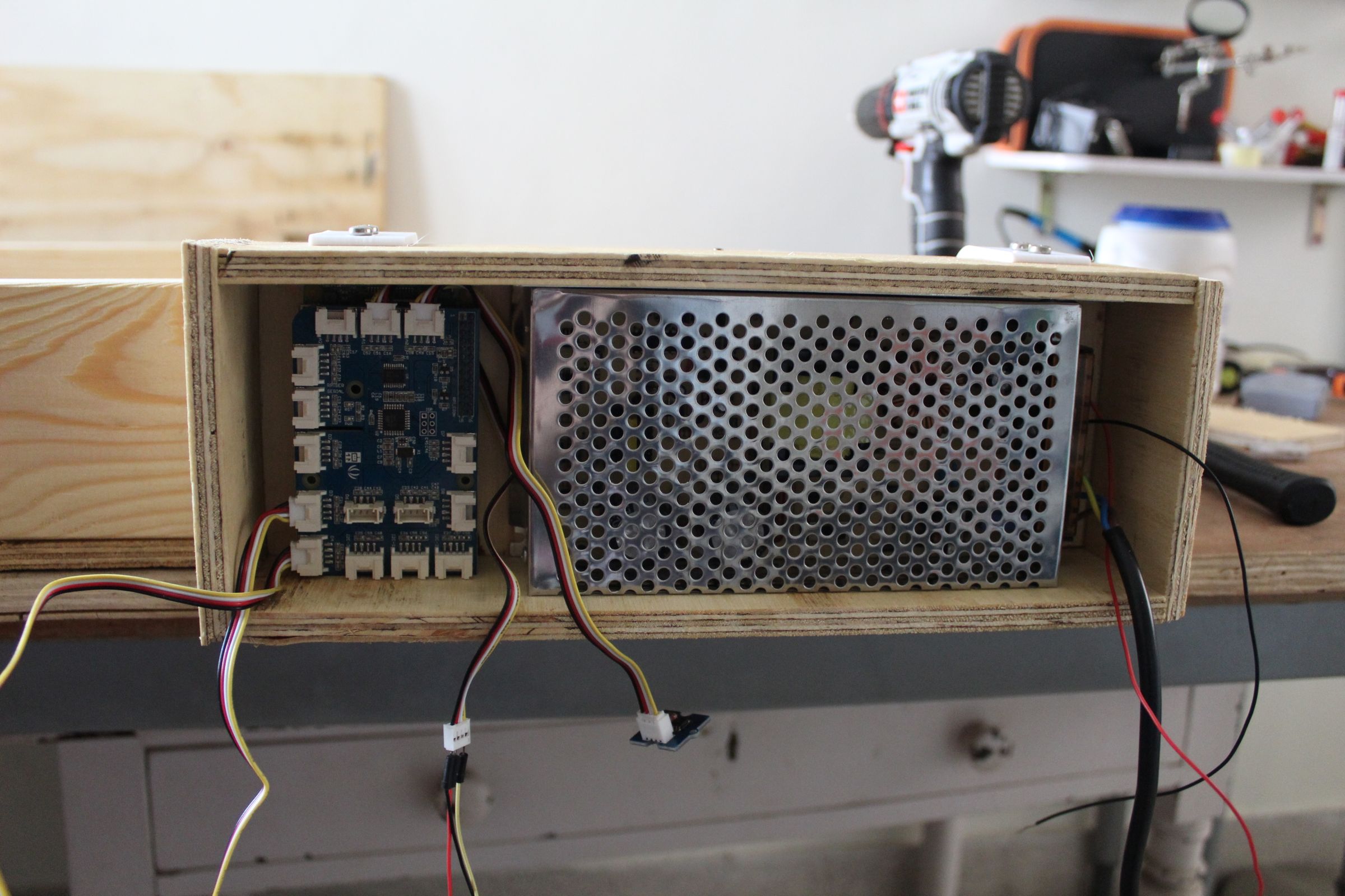 Raspberry Pi Powered IOT Garden | EST Engineering CC | Hackaday.io