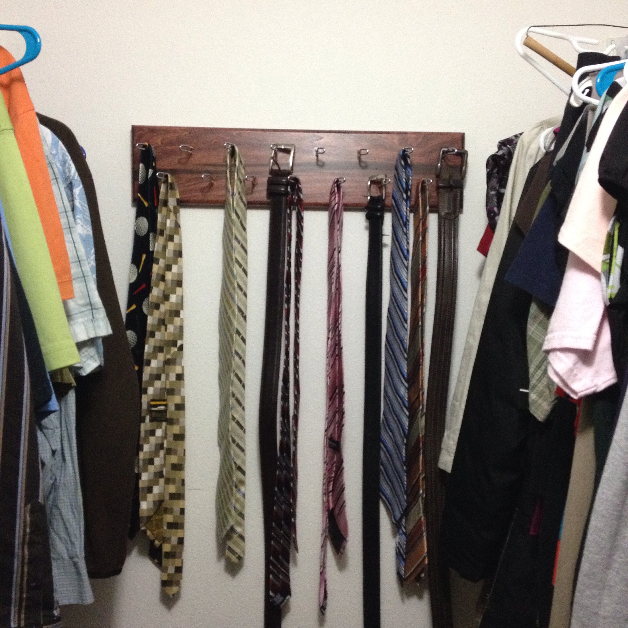 Tie/Belt Hanger