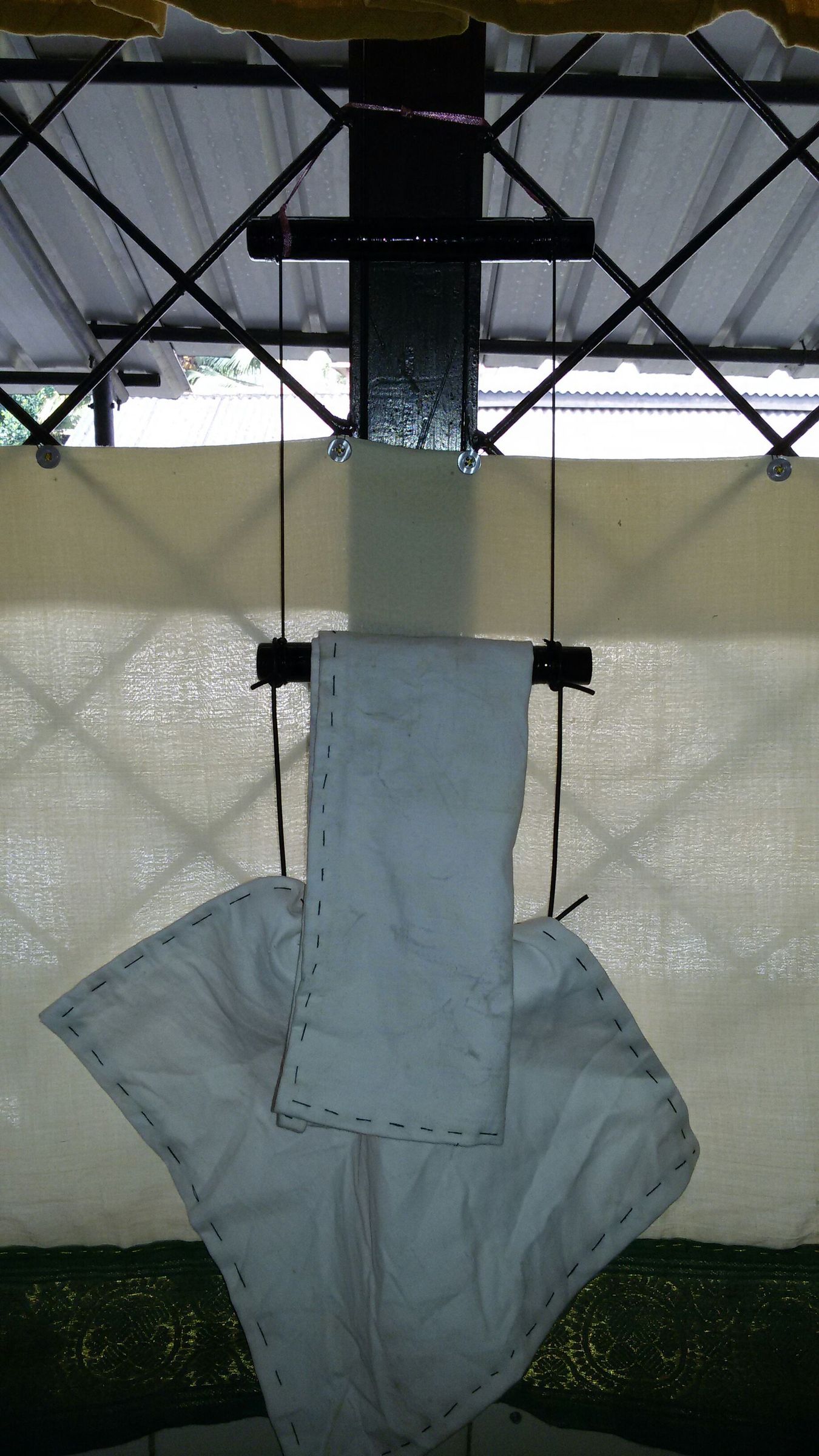 Simple Little Napkin Hanger- From Junk!