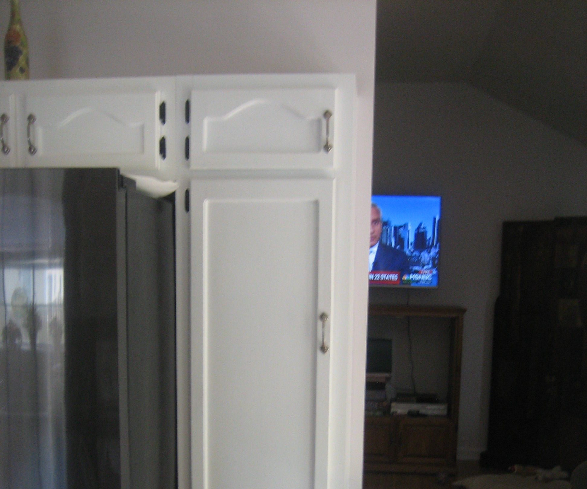 KITCHEN BROOM CABINET