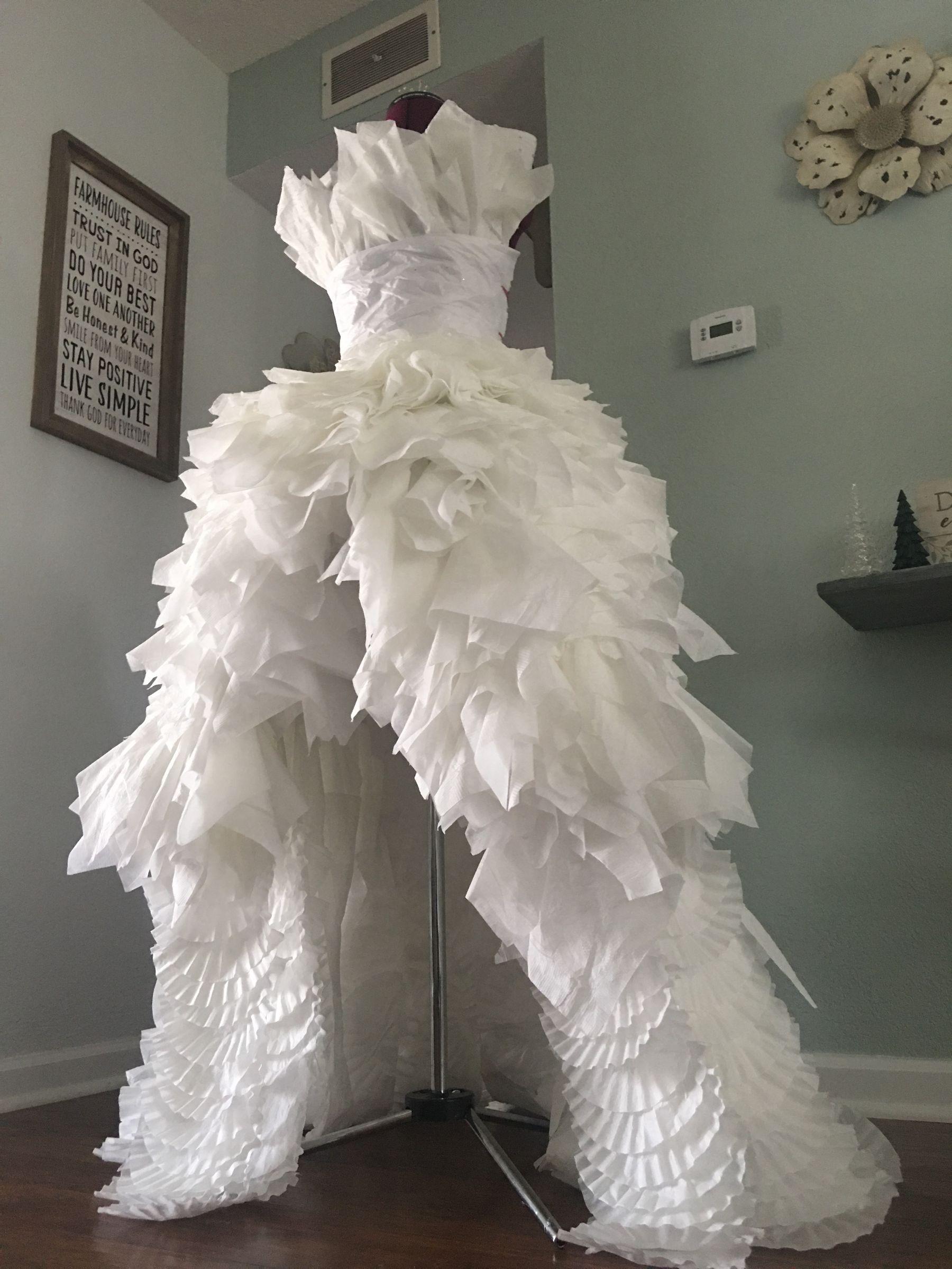 Winter Wonderland Tiered Paper Gown Dress : 21 Steps (with Pictures ...