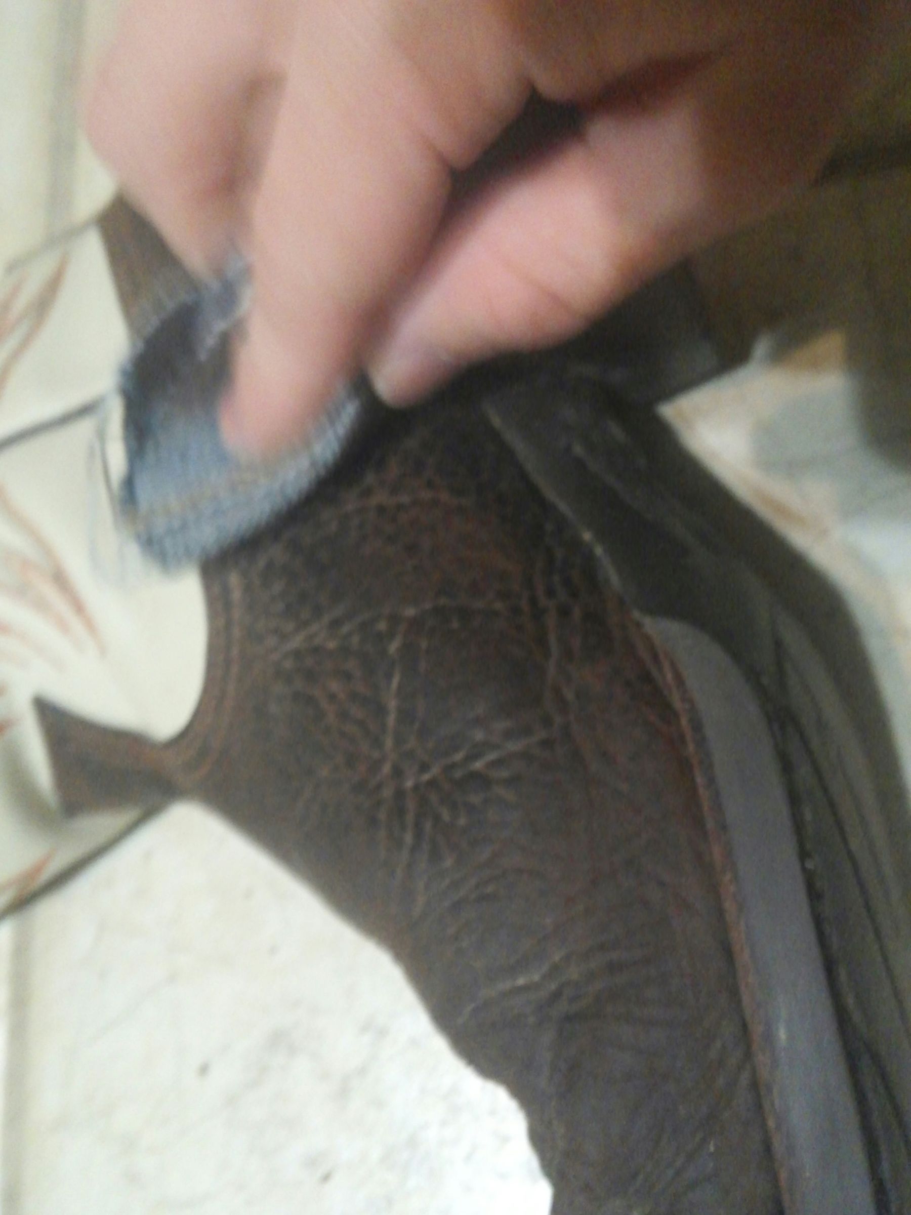 How to Clean and Shine Boots 4 Steps (with Pictures) Instructables