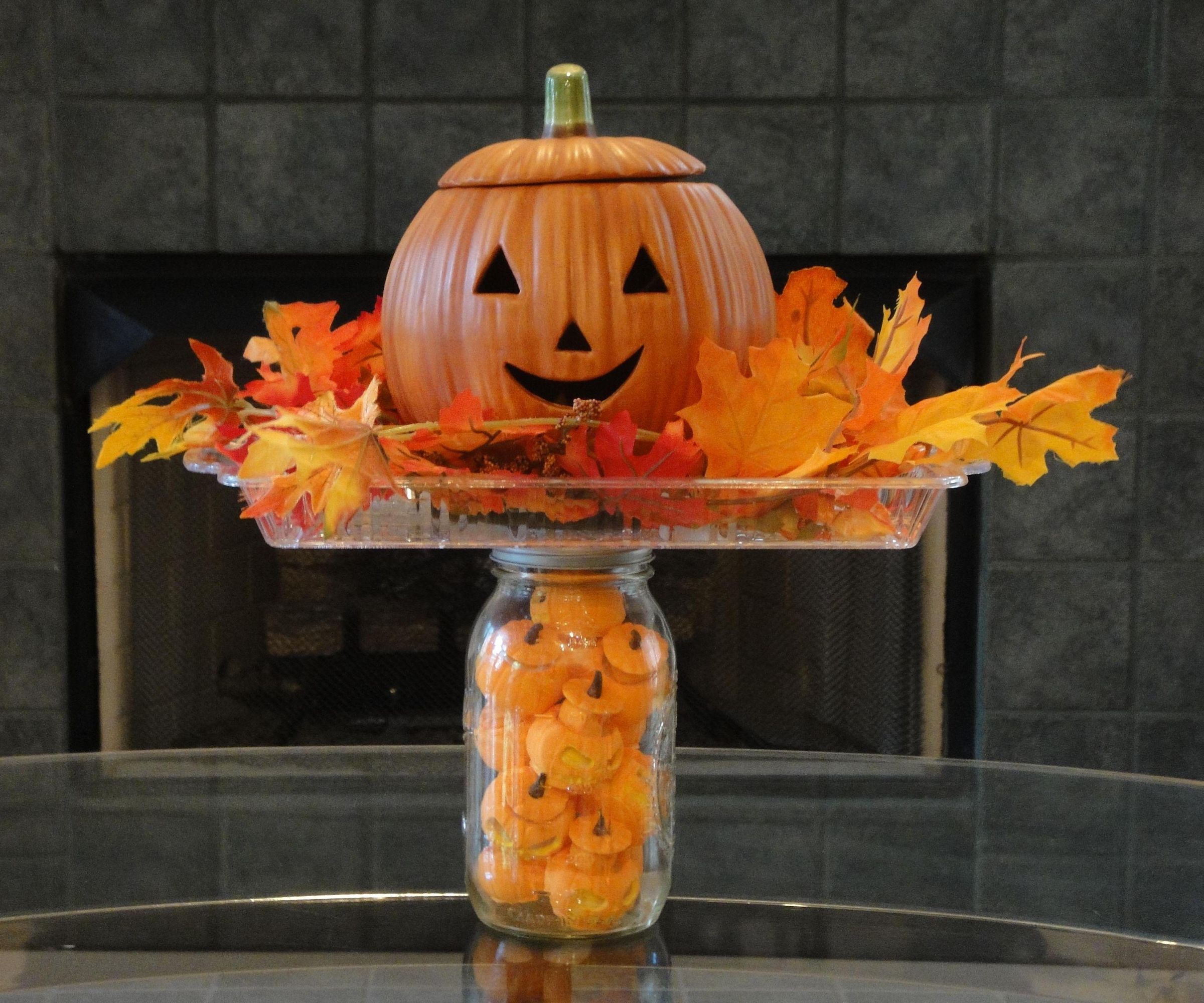 Pumpkin Pedestal