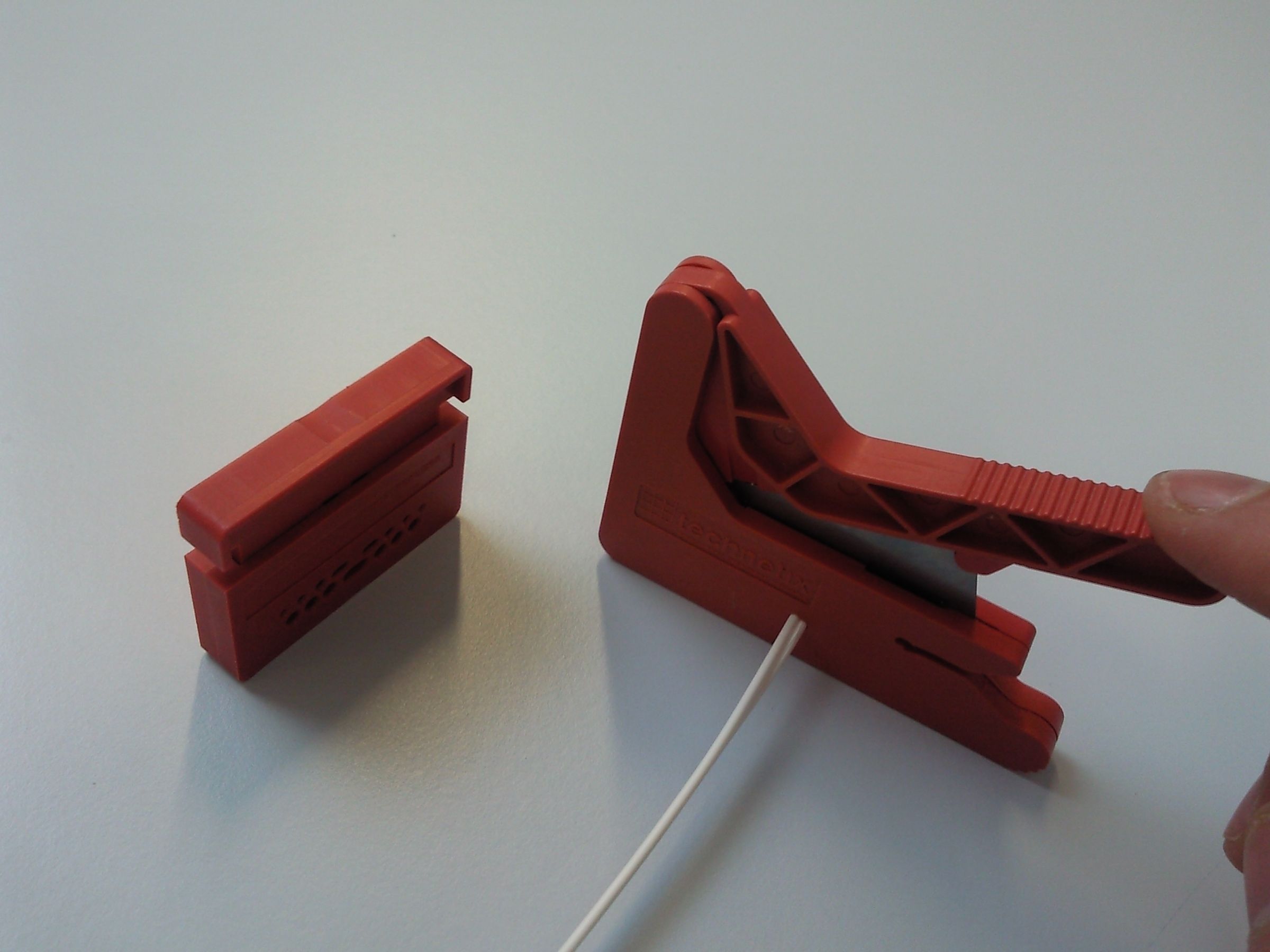 Building POF Home User Network : 10 Steps (with Pictures) - Instructables