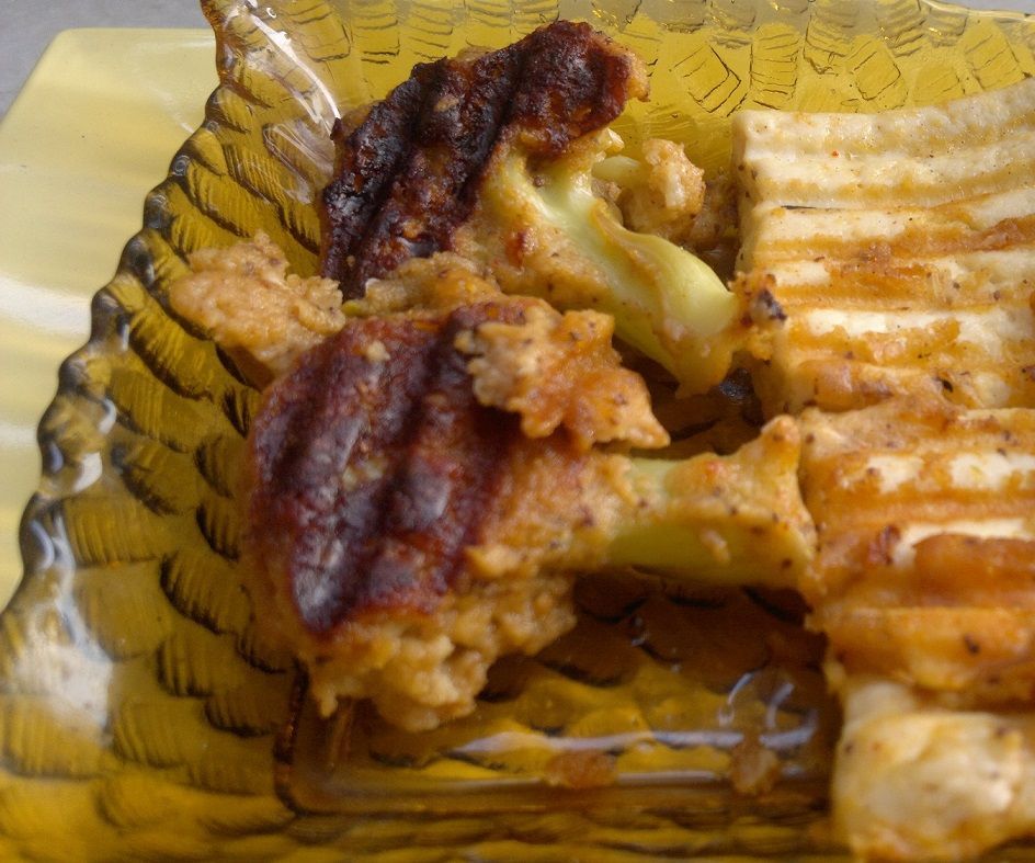 Gobhi Paneer Tikka in Sandwich Griller 