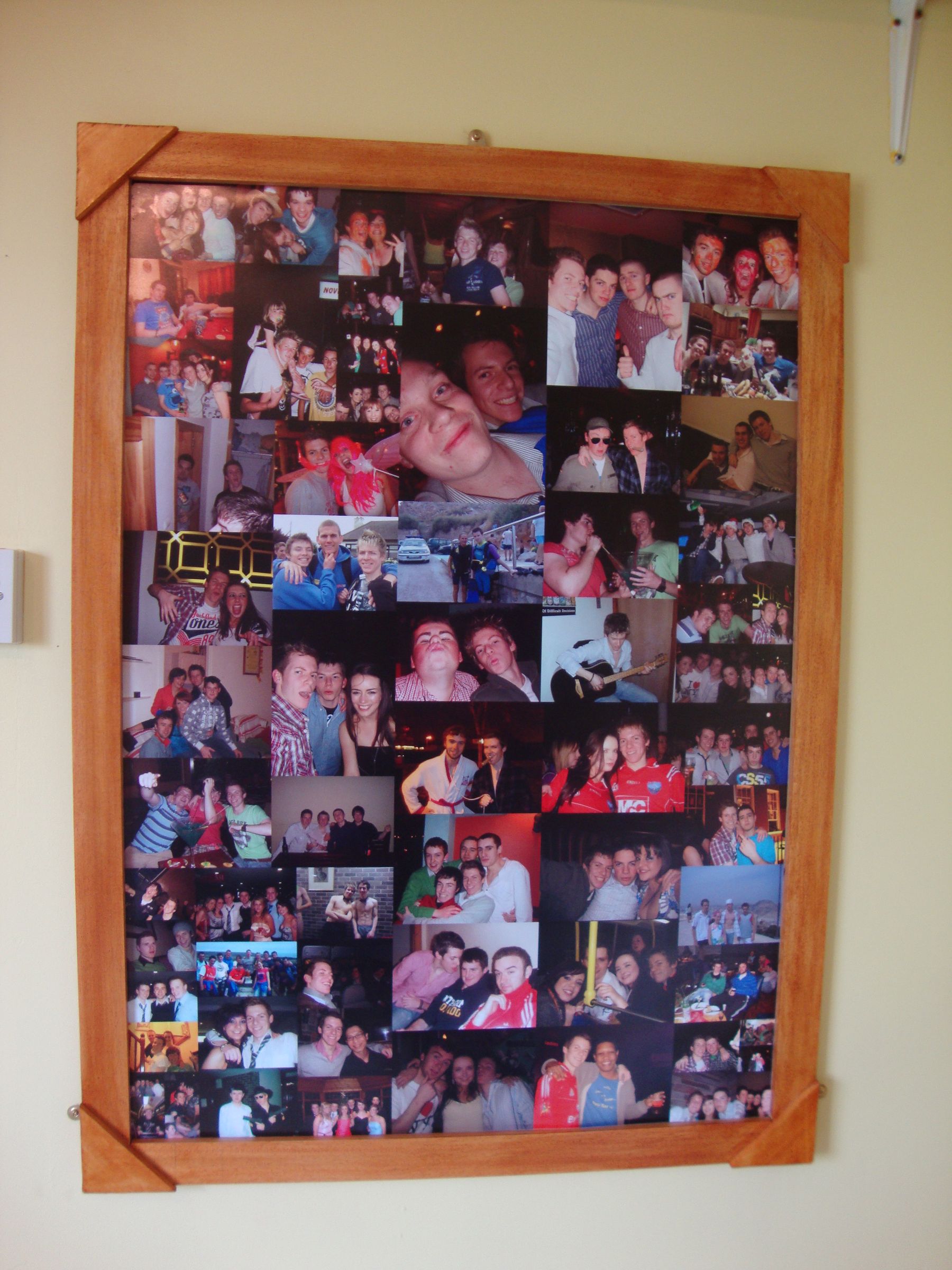 Poster Frame 11 Steps Instructables