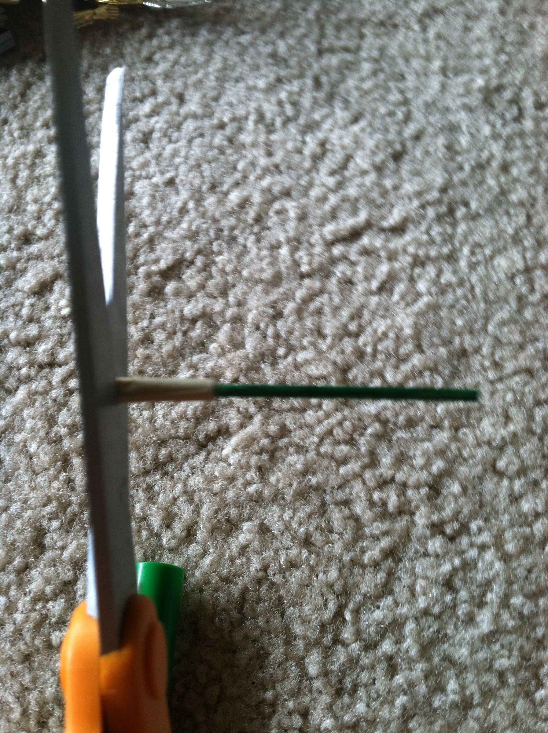 How to Make Lightsabers for Your Starwars Action Figures 5 Steps