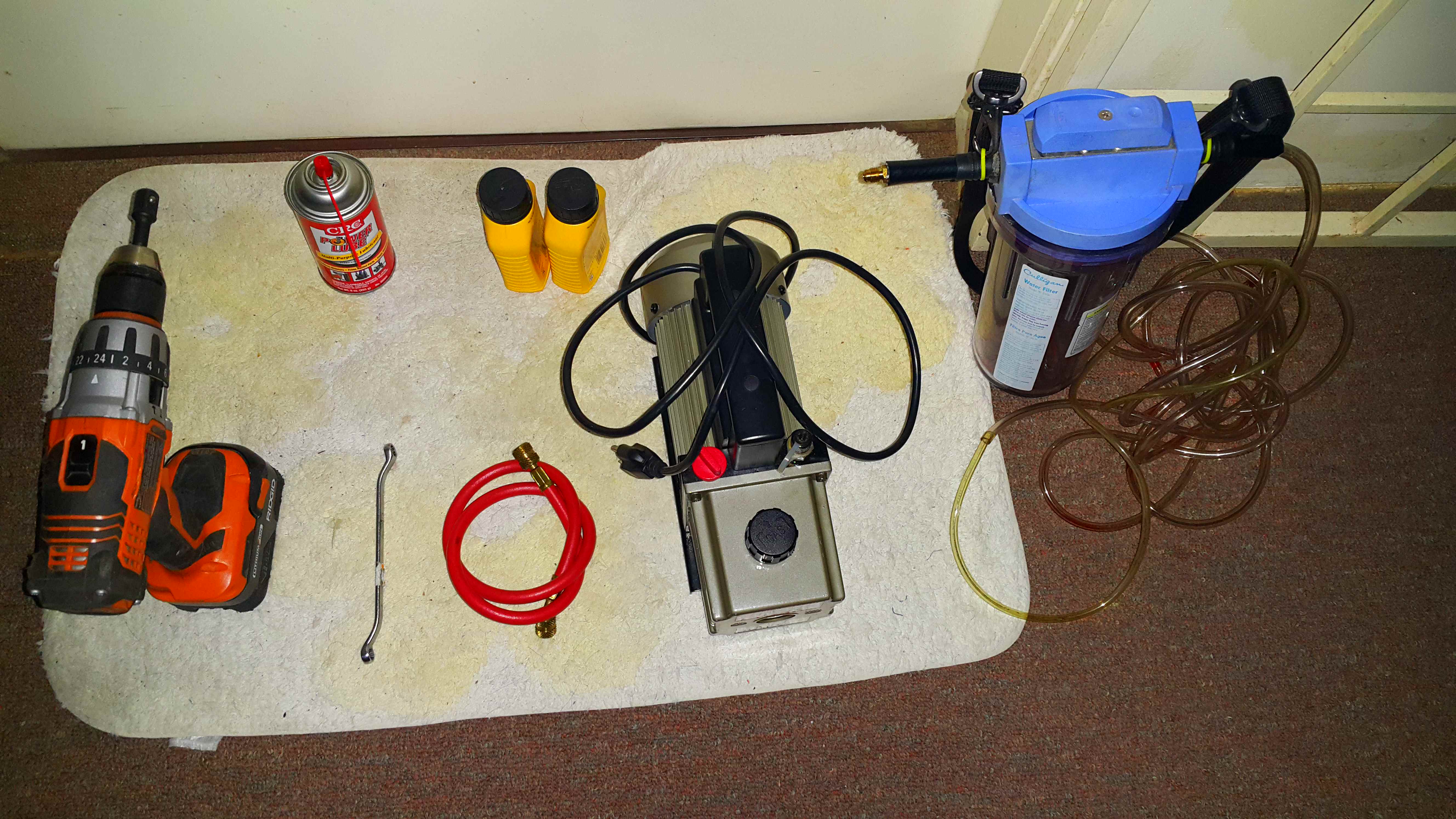 Vacuum Bleeding the Brake Lines Honda Civic 1999. 6 Steps (with Pictures) Instructables