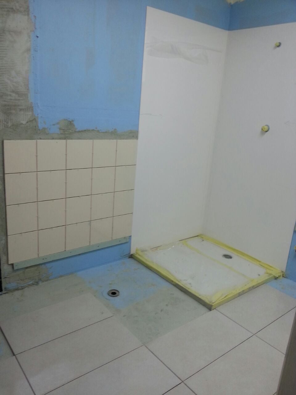 FLOOR AND WALL TILING