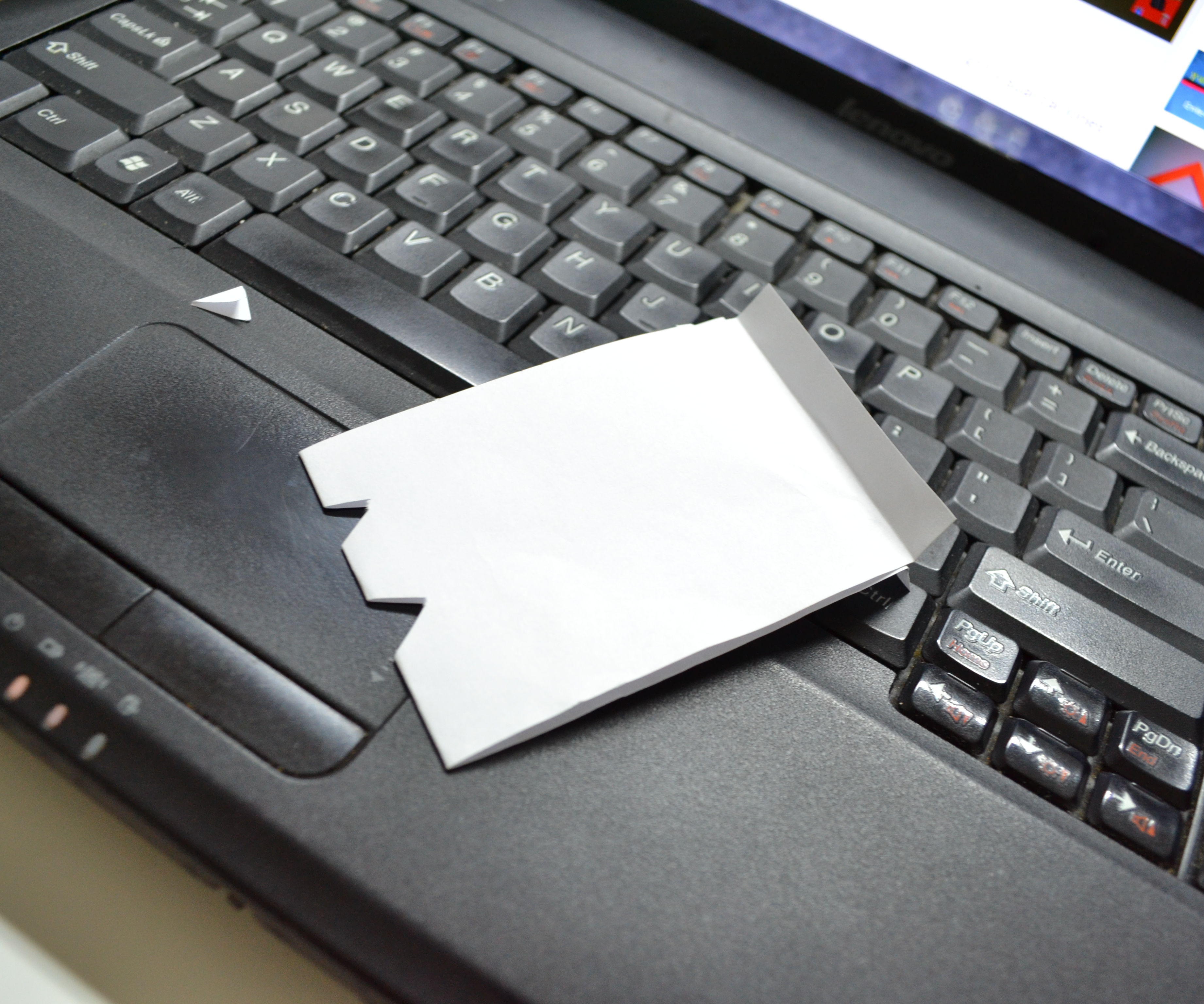 Como Hacer Un Silbato Con Papel