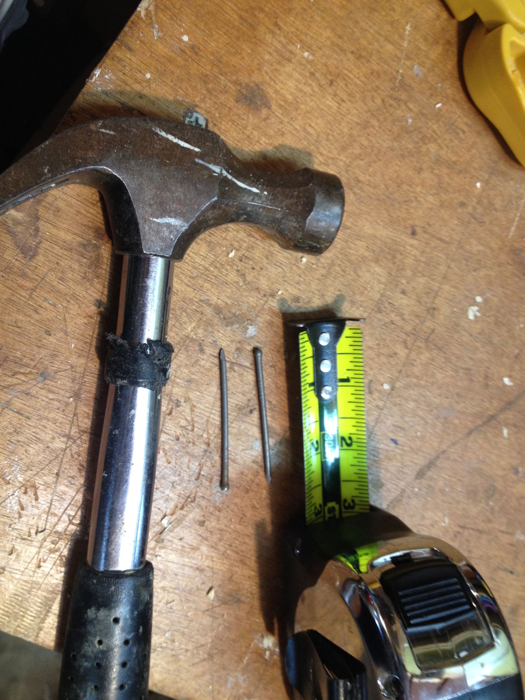 Hanging Christmas Tree Lights Without a Ladder 3 Steps (with Pictures