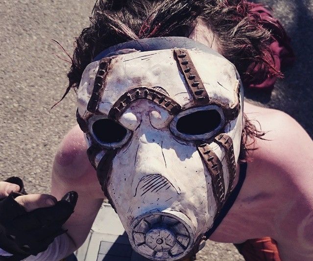 How to Make a Borderlands Psycho Mask: 