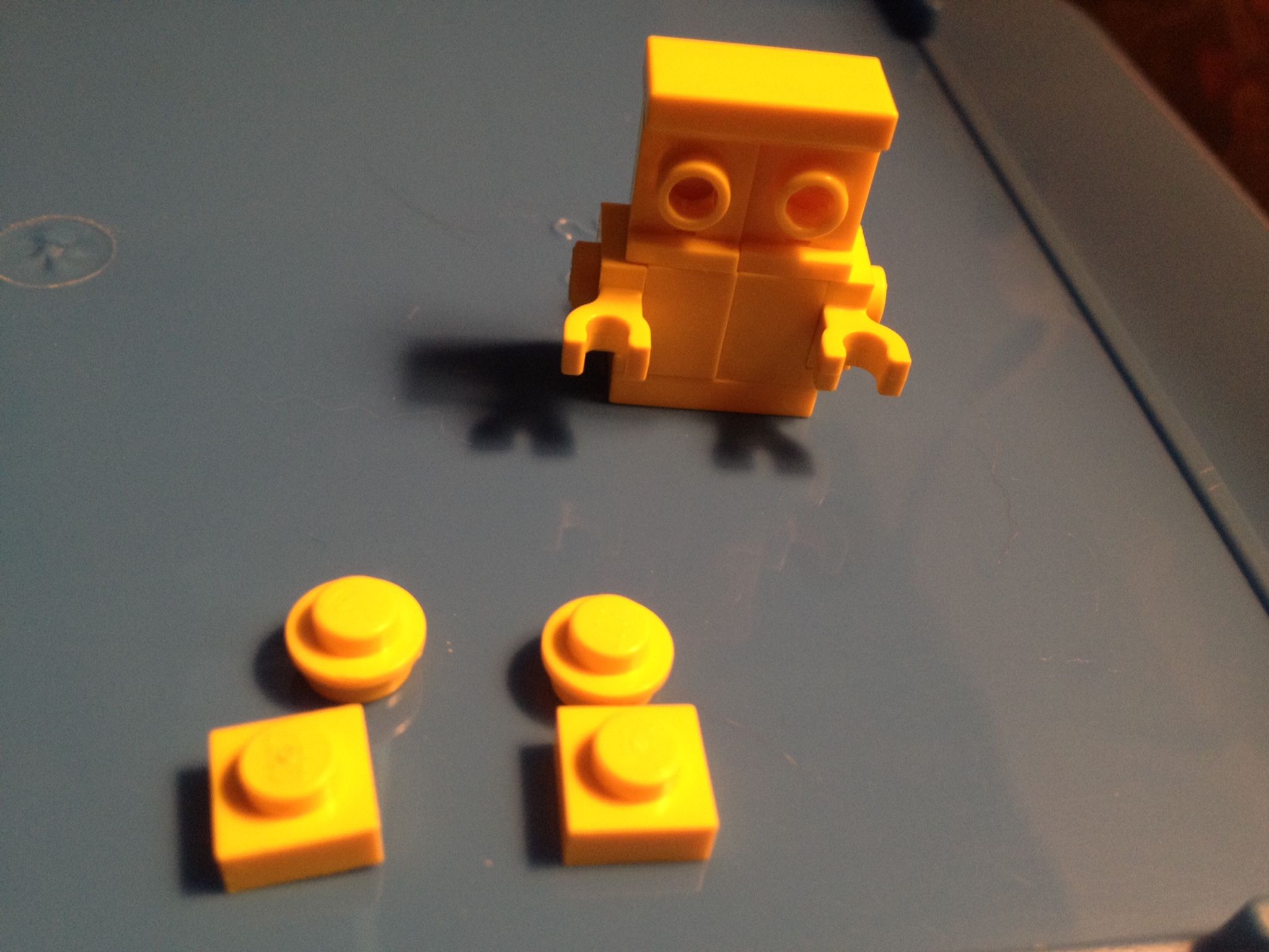 pikachu mini lego
