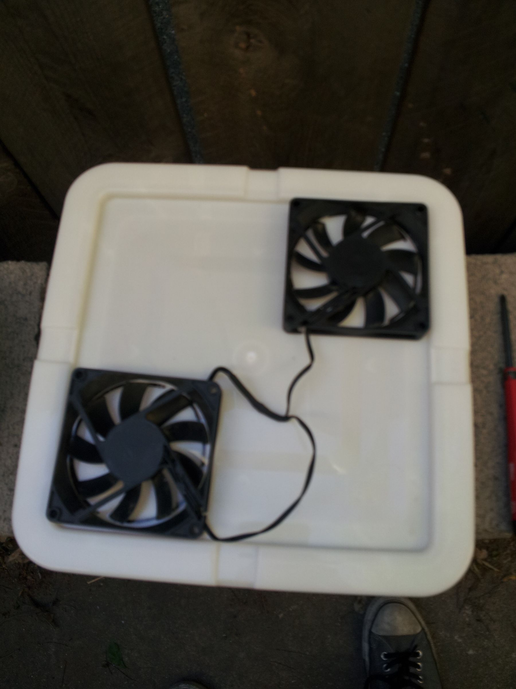 Yet Another Low Powered Ice Cube Air Conditioner Instructables