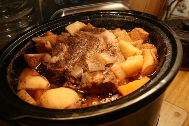 Cooking Food - Making a Yankee Pot Roast (it's Easier Than You Might Think)