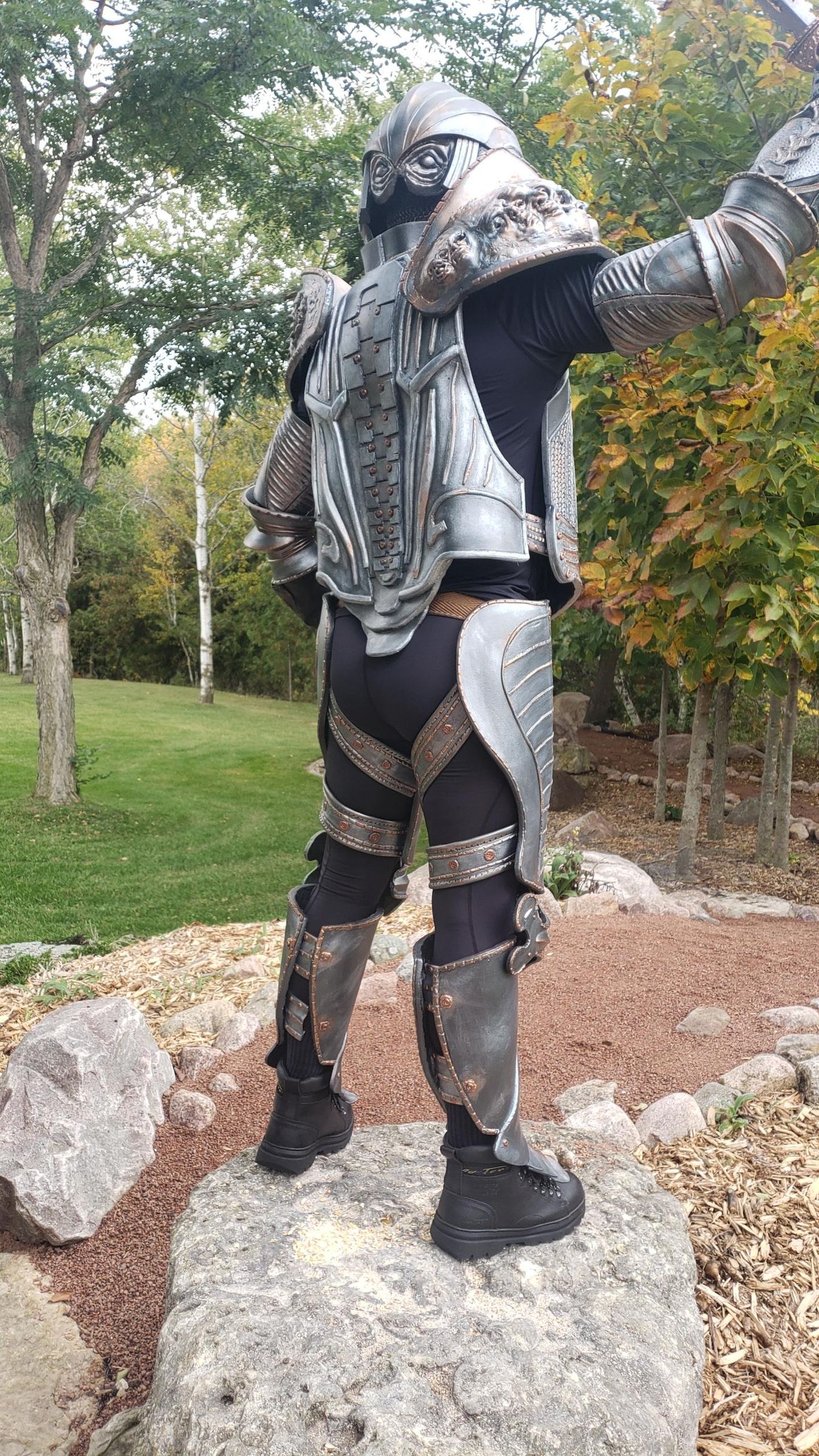 Riddick Lord Marshall Costume : 9 Steps (with Pictures) - Instructables