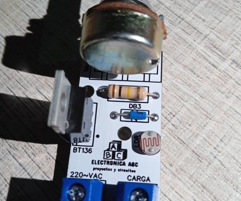 NIGHT LIGHT SENSOR 220VAC