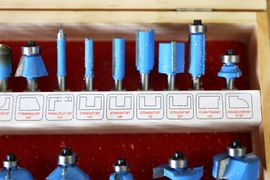 Epoxy Hand Router Bit Hand Router : 8 Steps - Instructables