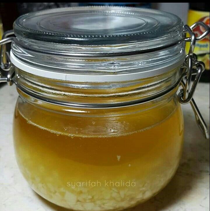 The Garlic Oil - When You Inviting Mr. Vampire to Halloween Dinner