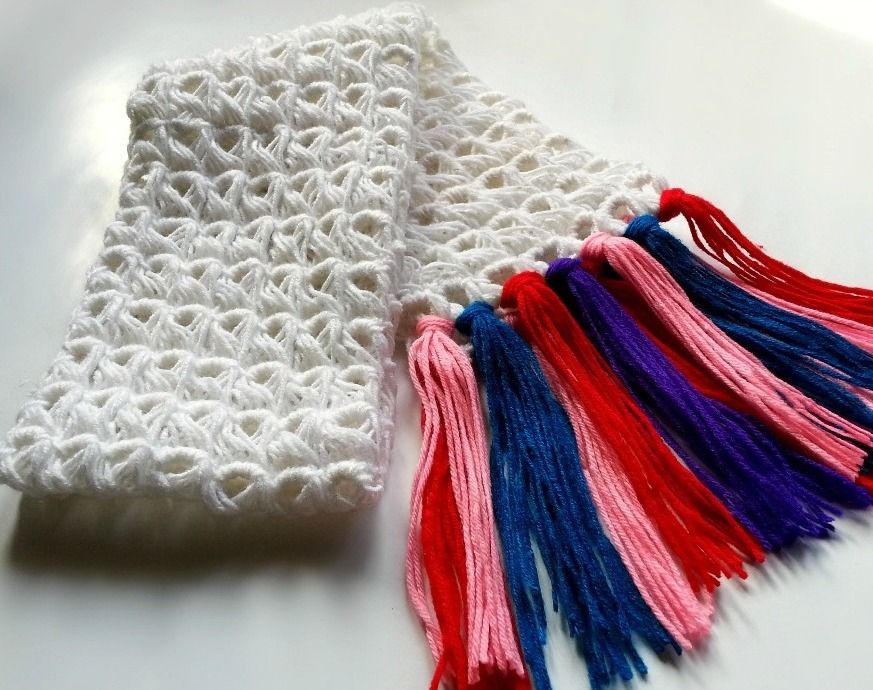 DIY Broomstick Crochet Scarf