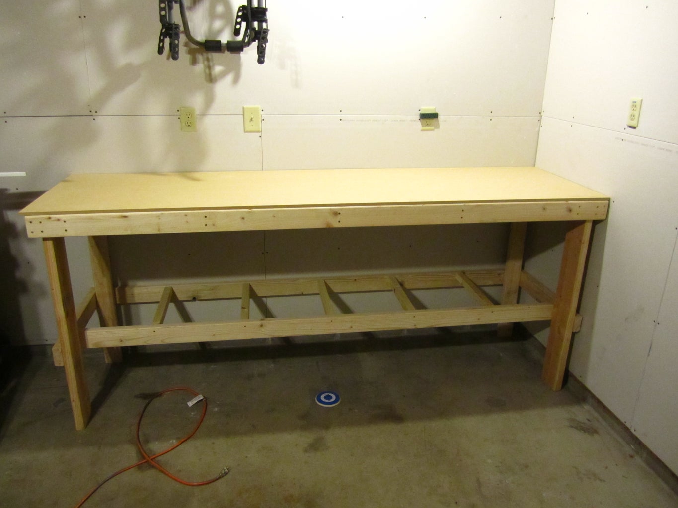 No Frills Workbench : 4 Steps (with Pictures) - Instructables