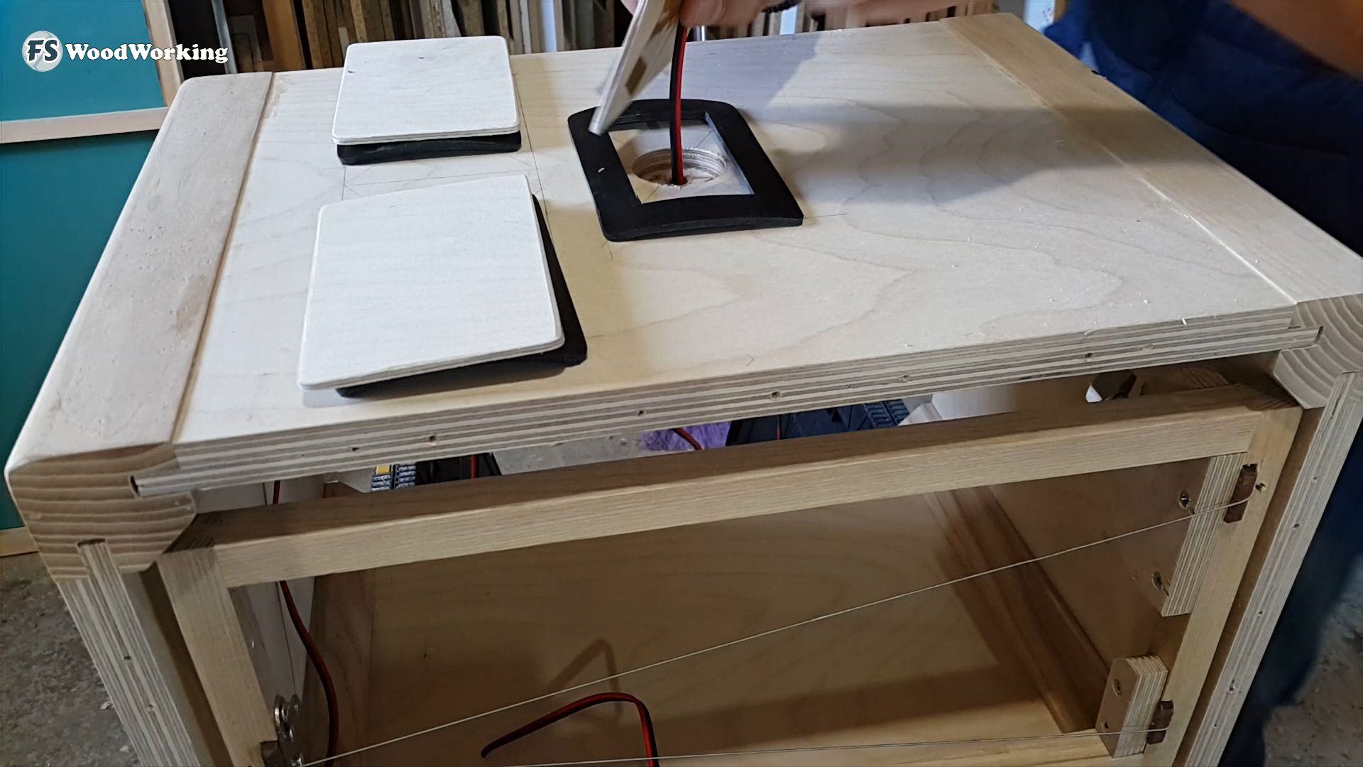 Cajon Hybrid (Αcoustic Electronic Cajon) 12 Steps (with Pictures) Instructables