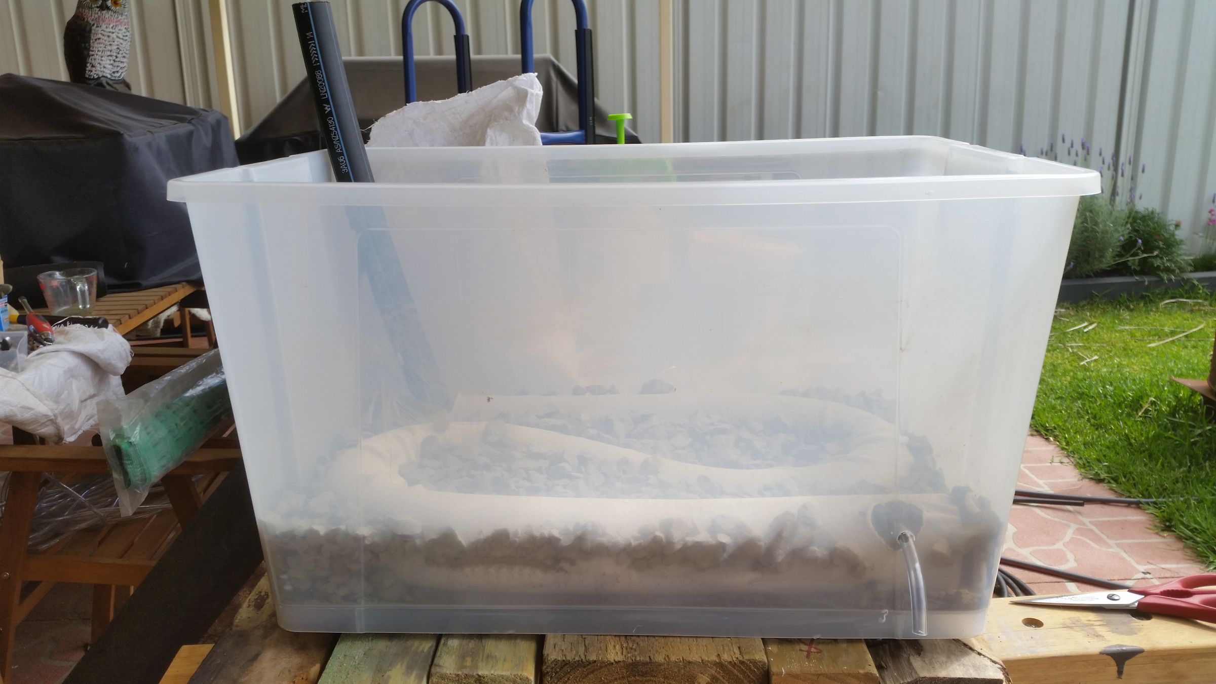 Cost Effective Plastictub Wicking Beds 6 Steps (with Pictures) Instructables