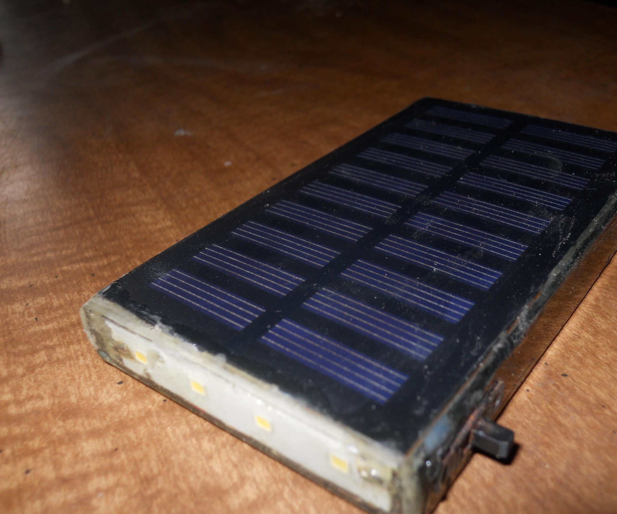 Solar Flashlight From Trash