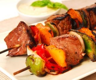 Lamb Skewers With Vegetables (Souvlakia)