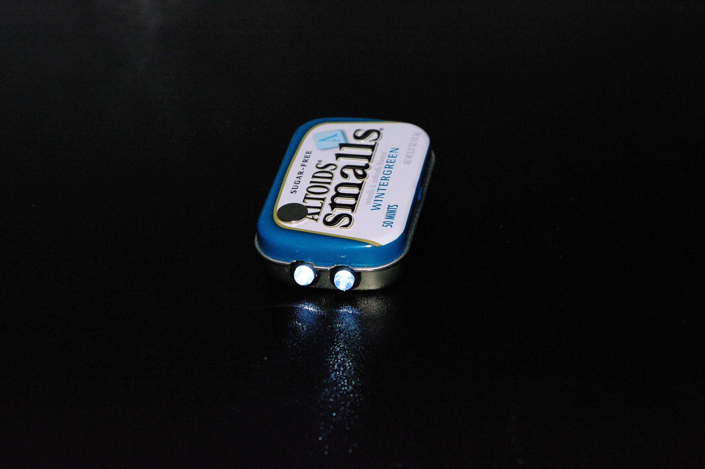 Altoids Smalls Magnetic Switch Flashlight