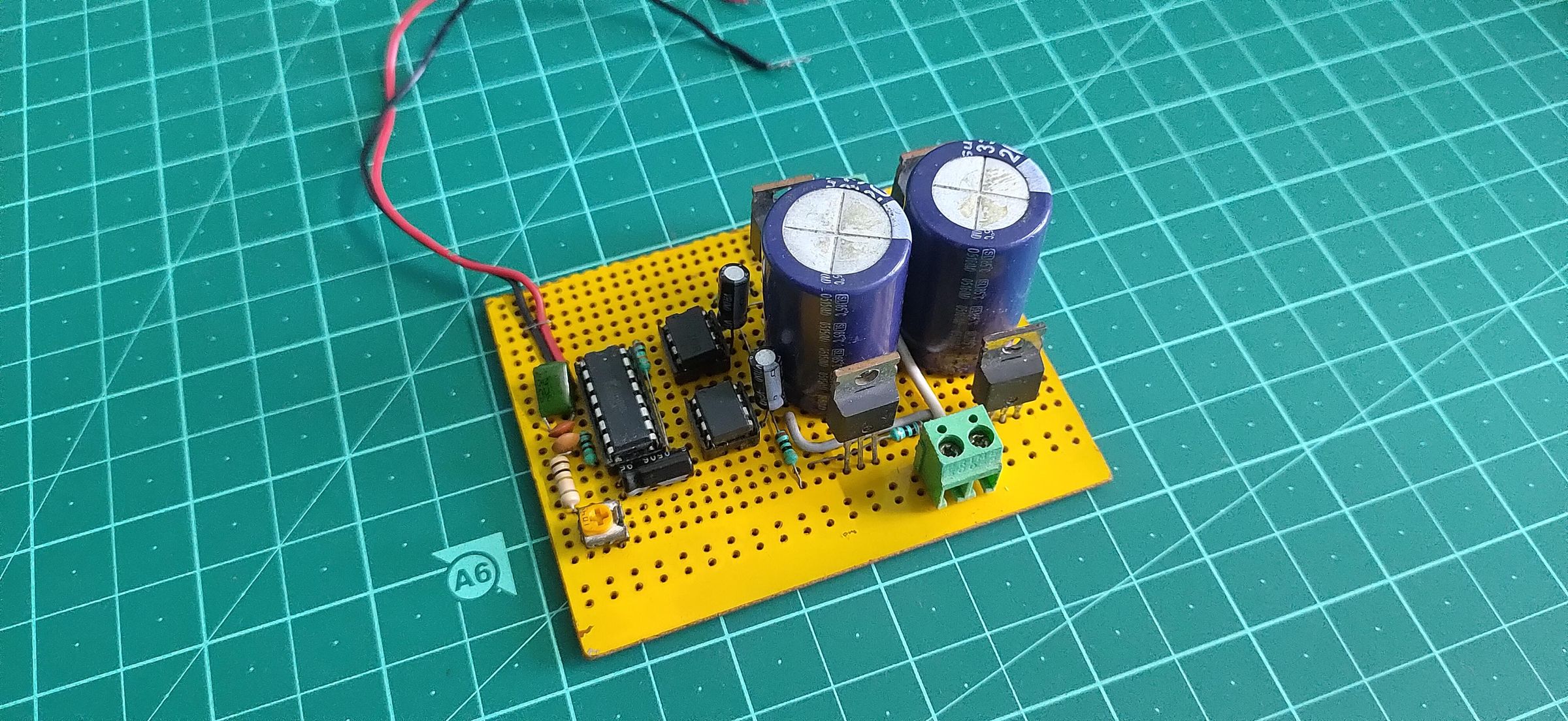 200W Modified Square Wave Inverter With Crystal Control : 10 Steps