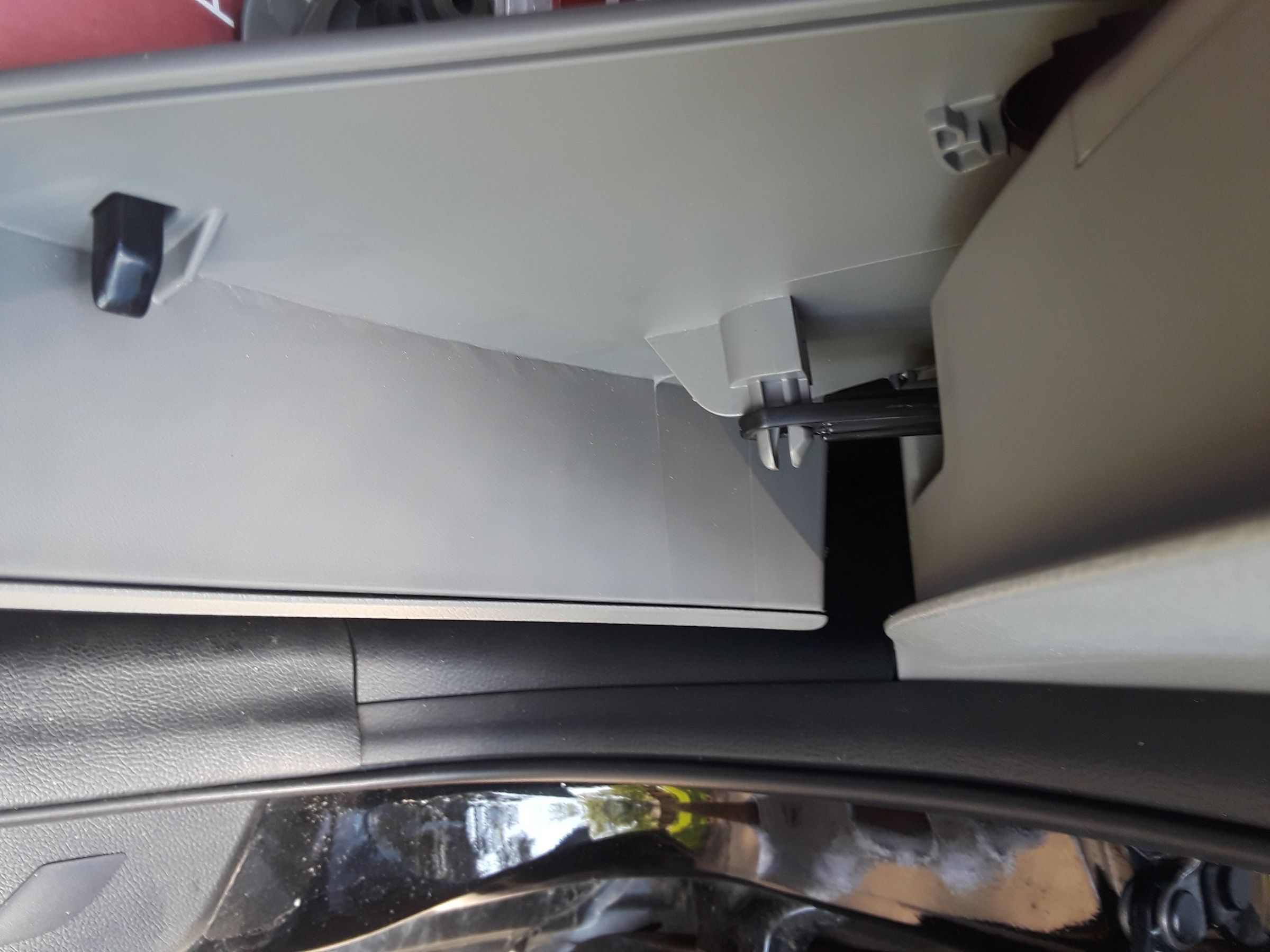 How to Replace the Cabin Air Filter Kia Forte 20122016 10 Steps