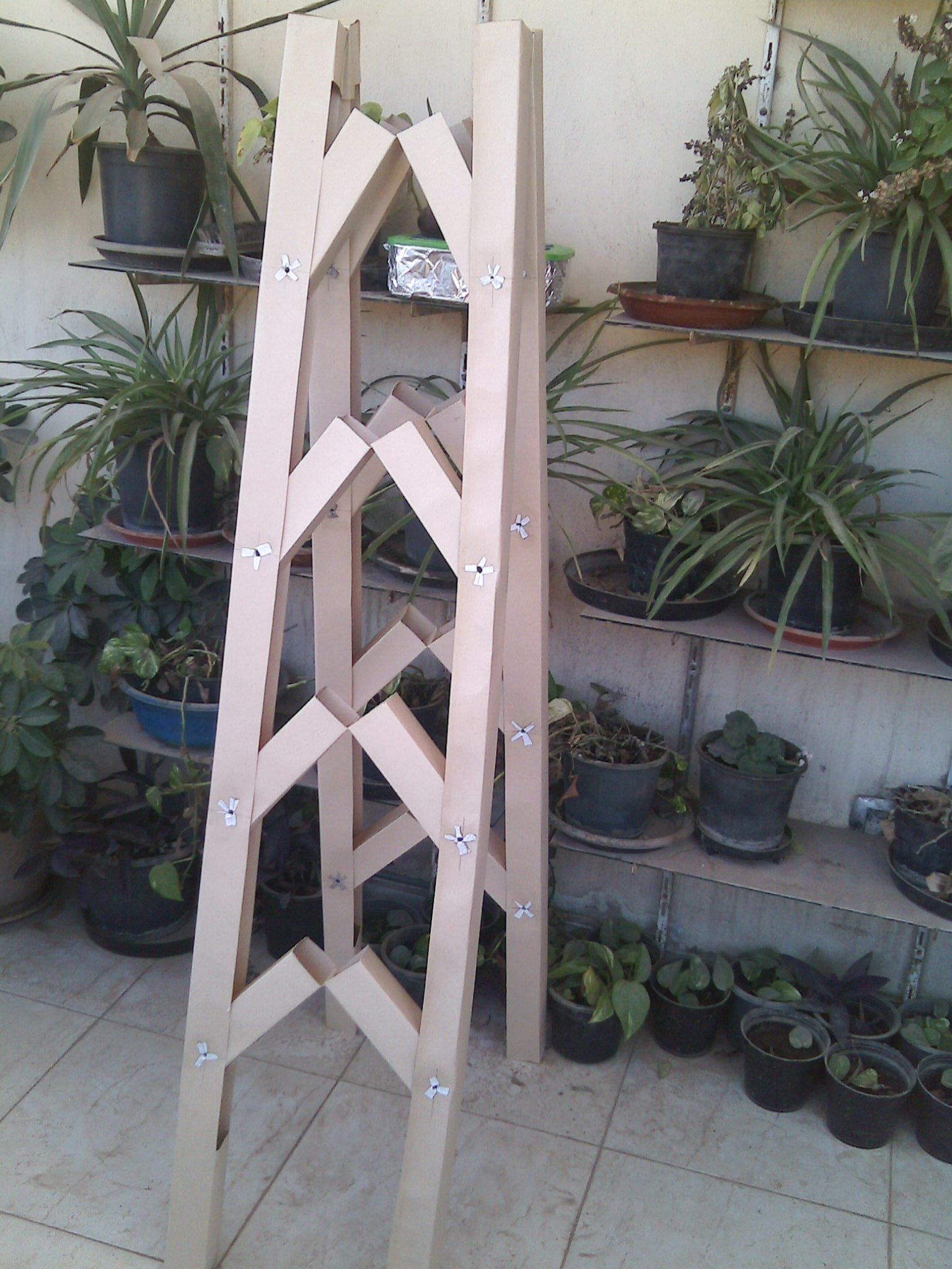 Foldable Cardboard Ladder 10 Steps Instructables