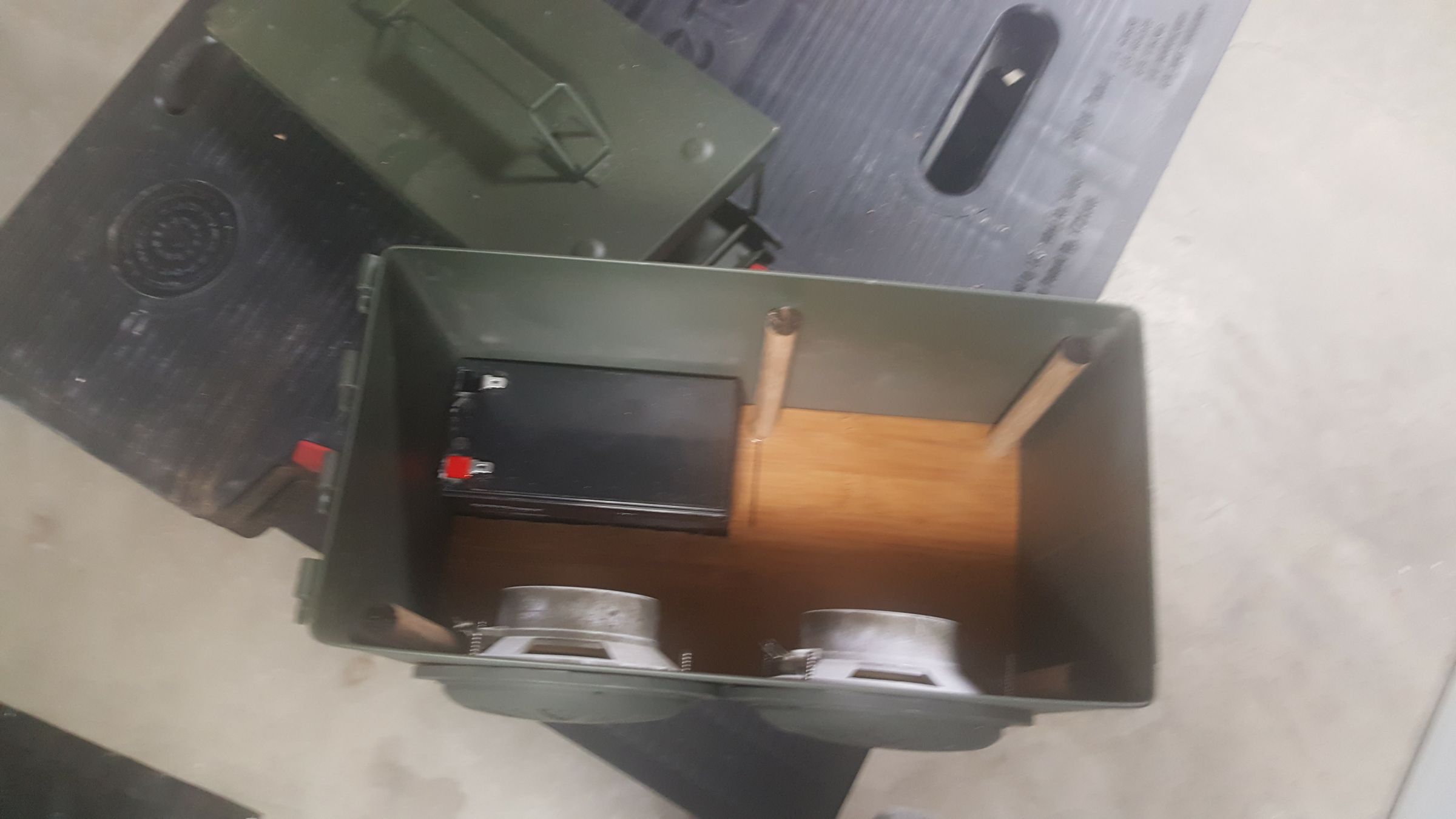 Ammo Can Bluetooth Speaker Power Supply 3 Steps (with Pictures