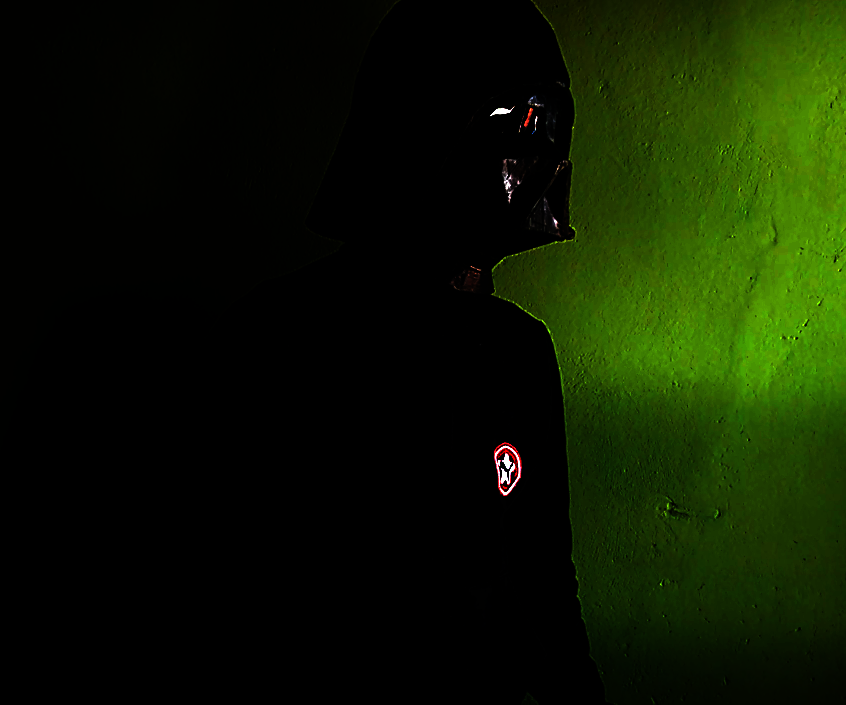 Darth Vader Helmet  (Star Wars)