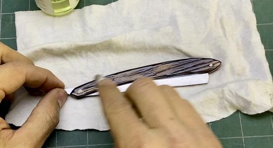 DIY Straight Razor From an Old Saw Blade : 6 Steps (with Pictures ...