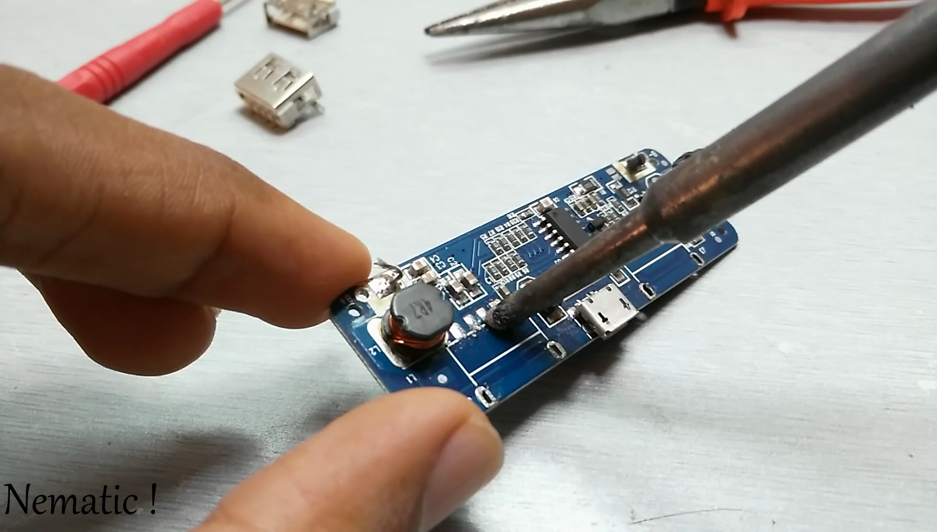 How to Fix USB Port of Any Device ! 7 Steps (with Pictures