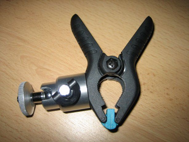 Clampholder for (digi-)cam