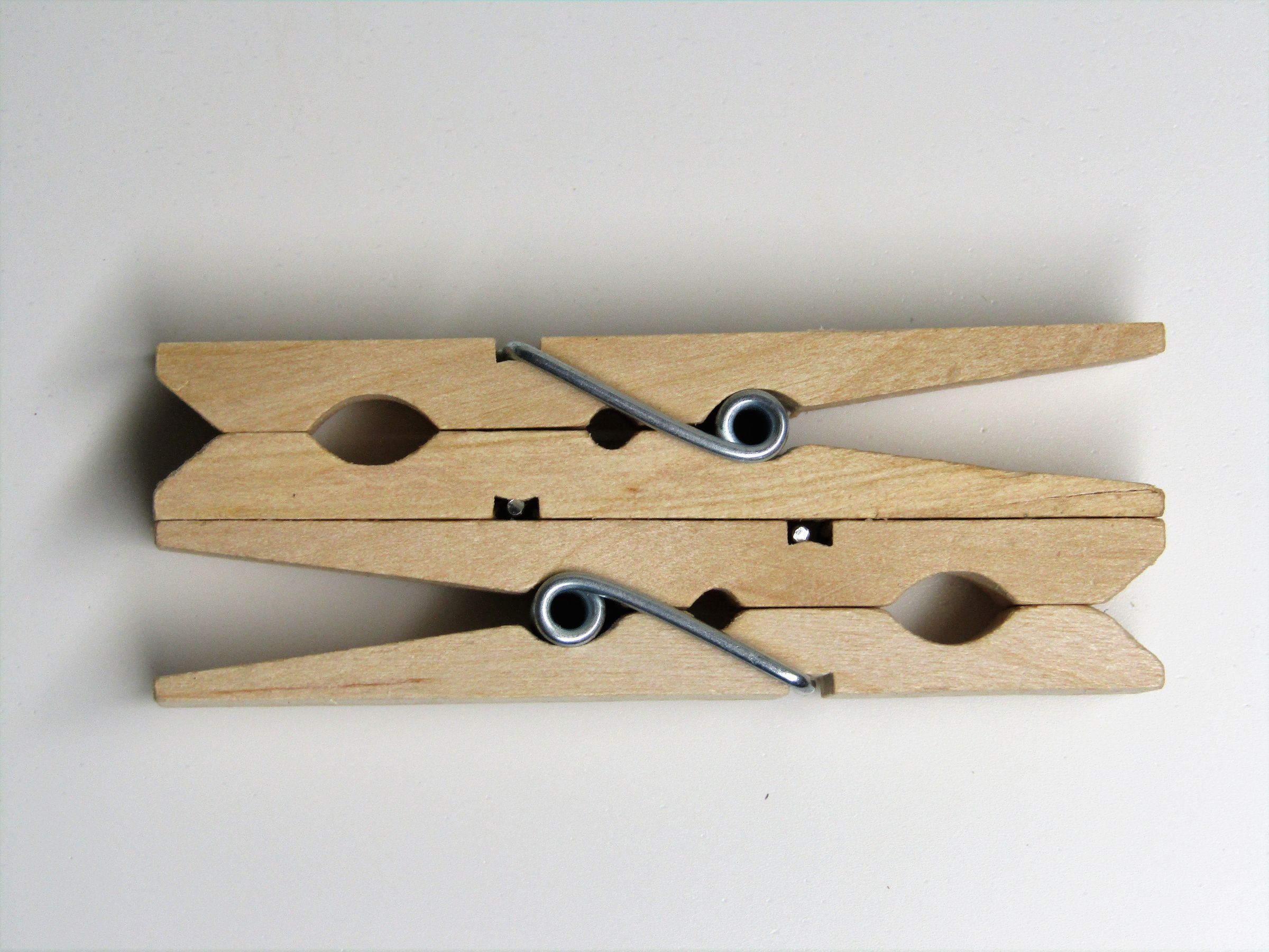 Clothespin Earbud Holder 4 Steps (with Pictures) Instructables