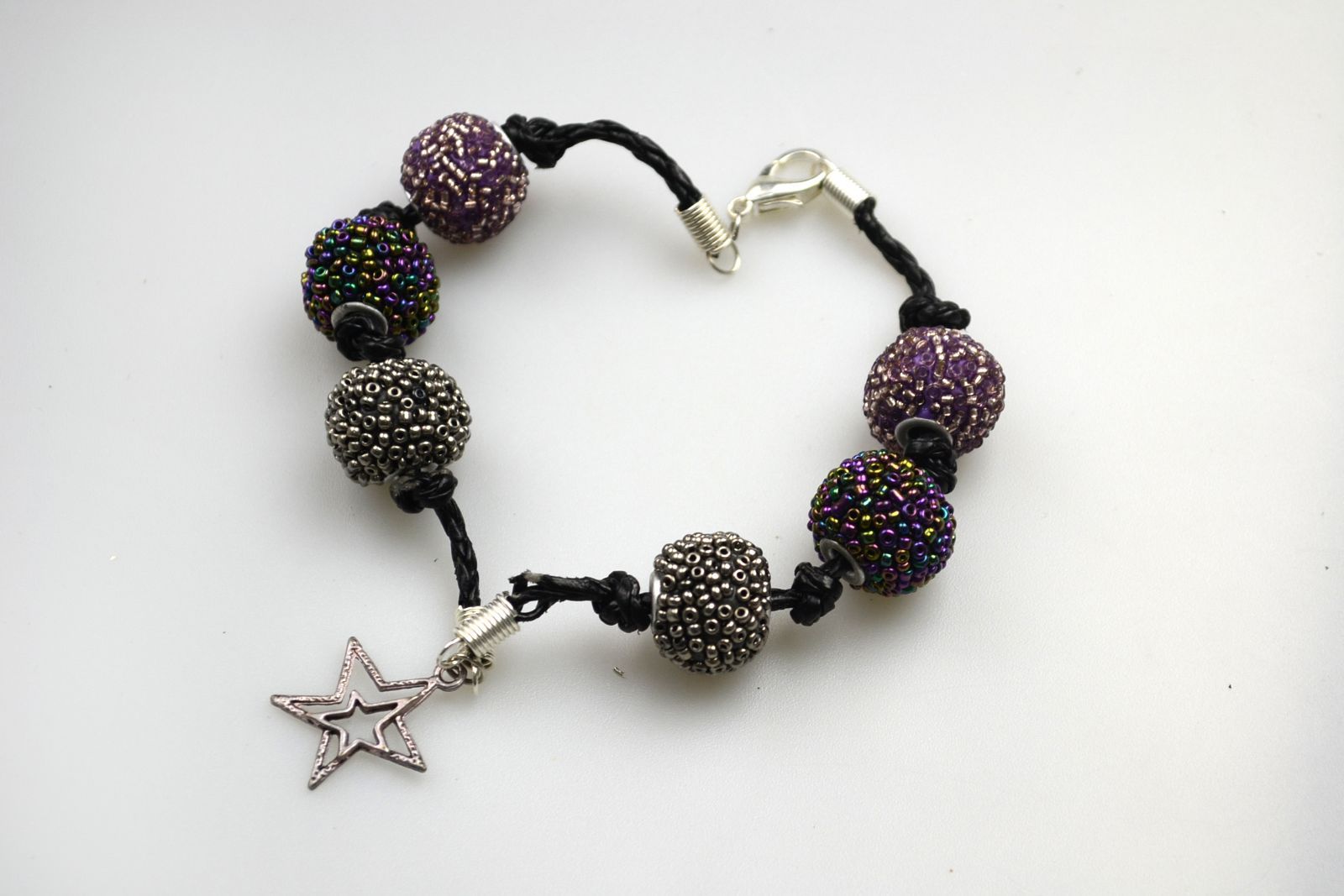 How to Make Leather Bracelets for Women