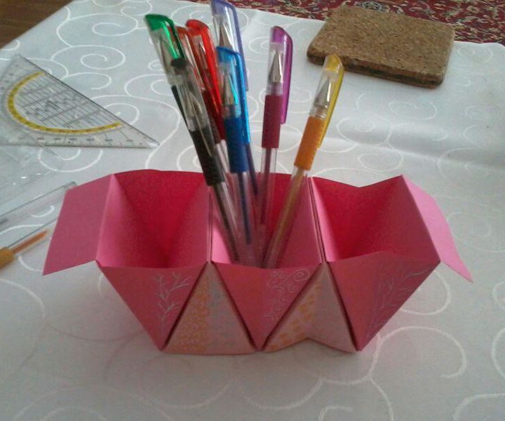 Origami Table-Organizer