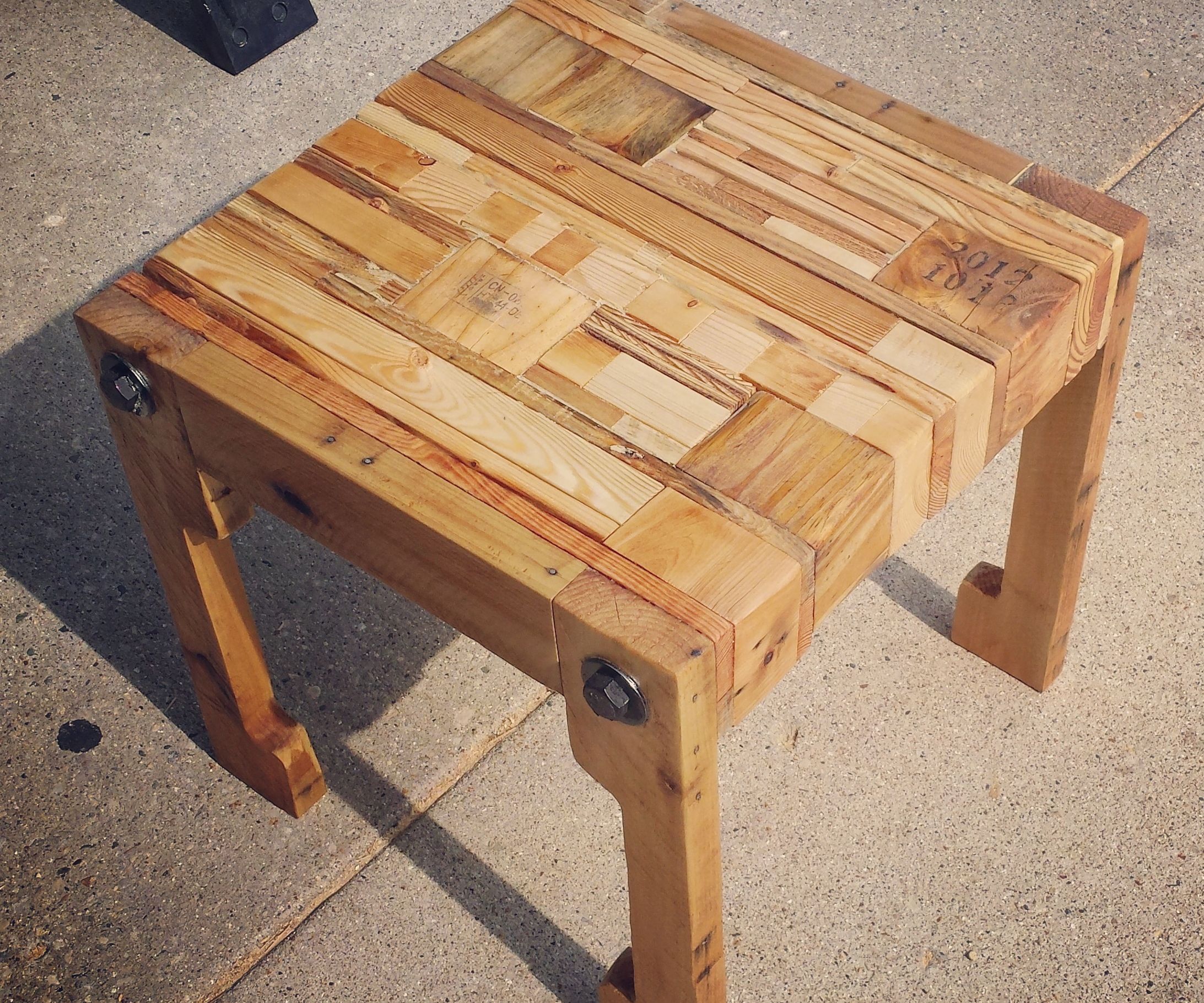 Pallet Wood Table/Seat and Upcycled Pillow