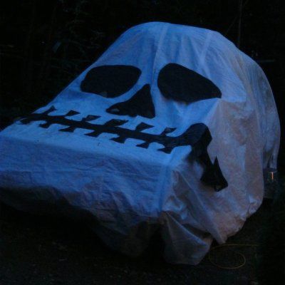 Skull Costume for Your Parked Car.
